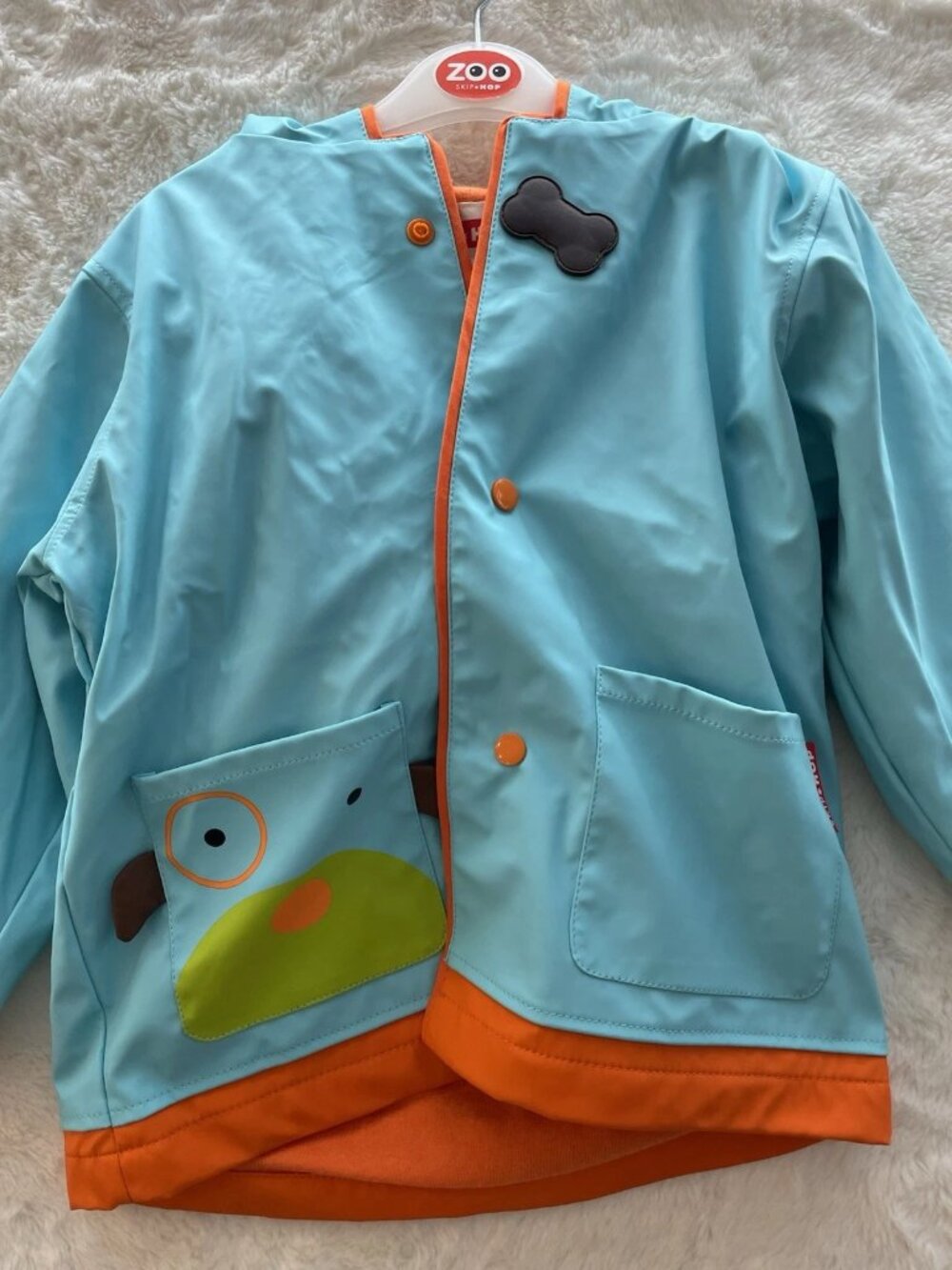 SALE! NEW Skip Hop Dog Rain Coat + Hooded in Size 3-4 T